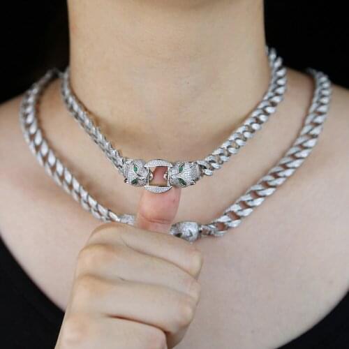 Iced out women men leopard charm pendant necklace with cz paved cuban chain for hip hop necklace jewelry with rhodium plated