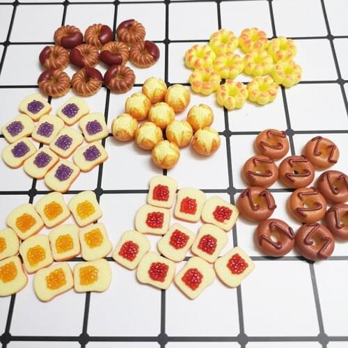 10pcs/set Dollhouse Miniature Food Mini Biscuit Donuts Bread Pretend Food for Blyth BJD Doll house Kitchen Toys