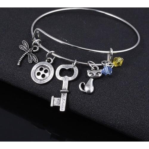 MIDY Horror Film Coraline Bracelet Button Key Cat Bangle Nightmare Before Christmas Pulsera Women Girl Cosplay Jewelry Xmas Gift