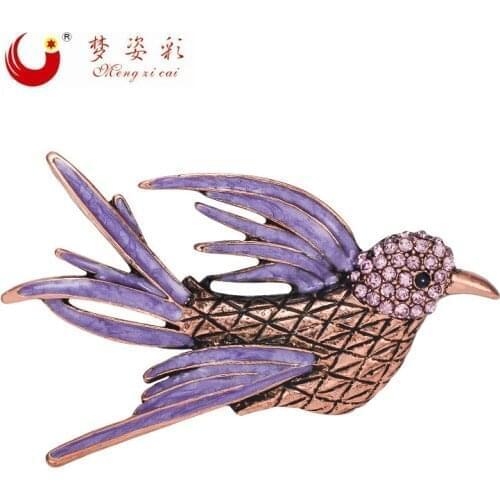 MZC Fashion Retro Bird Brooch for FemmeFigural Animal Design Brooch for Best Friends Anime Channel Pin Broche Brilliant Jewelry