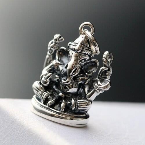 Wholesale Retro Thai Silver Pendant S925 Sterling Silver Trilogy God Small Pendant Male And Female Fashion Silver Pendant