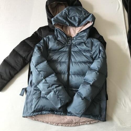 Fashion Style Ladies Down Jacket Short Ladies Hooded Winter Windproof and Cold-proof Ladies Jacket Quality Down Jacket