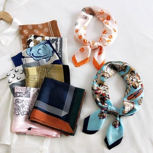 70*70cm Foulard Scarves Square Silk Scarf Fashion Print Small Neck Scarf Female Bandana Shawl DIY Hair Tie Luxury Band Hijabs
