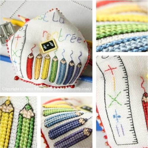 18CT Cross Stitch Pin Neddle Cushion 031 18ct Biscornu Needlework DIY Kit Embroidery Set Counted Cross-Stitching Pincushion