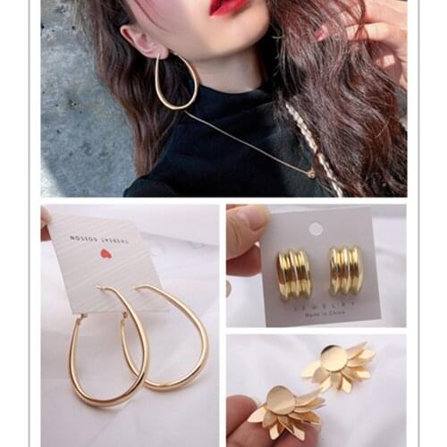 2021 New Punk Star Simple Design Metal Oval Girl Earrings Ladies Jewelry Geometric Round Brincos Party Earrings