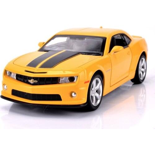 Simulation 1:32 Chevrolet Camaro alloy model,die-cast metal sound and light pull back sports car,exquisite gift,free shipping