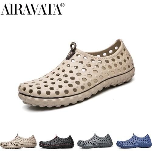 Newbeads Mens Crocks Sandals Hole Shoes Garden Shoes Beach Flat Casual Sandals Slippers Summer Fashion Outdoor Shoes