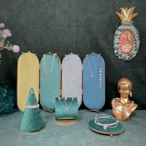 Earrings jewelry small delicate pack earrings necklace jewelry web celebrity ear clip earrings bracelet display shelf