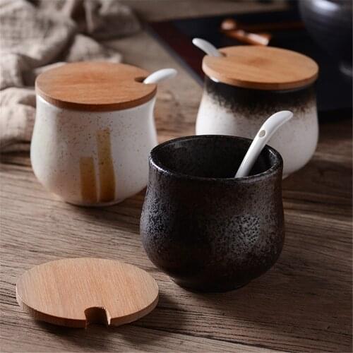 Korean Style Vintage Ceramic Seasoning Jar with Lid Spoon Kitchen Simple Snacks Storage Tank Nordic Coffee Tea Storage Can
