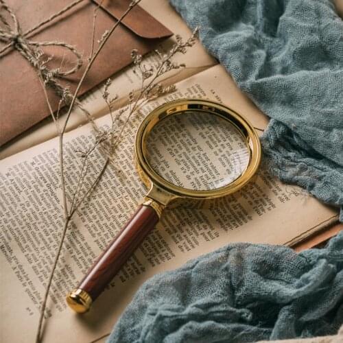 Retro 8X Magnifying Glass Wooden Handheld Magnifier Optical Magnifying Glass for Reading Repair Work Ornaments Photography Props