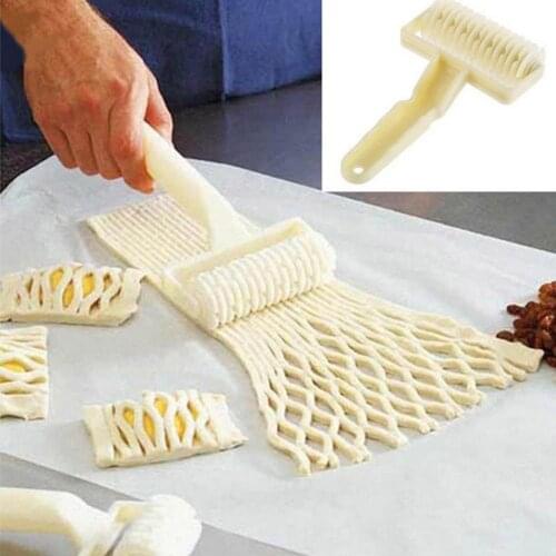 Noodles Cutter Multi function Roller Dough Cutter Plastic Maker Noodles Instant 23*18cm Knife Pasta Noodle Tool Kitchen U7D6