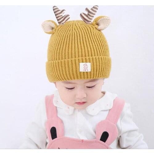 2020 Christmas Gift for Kids Girls Boys Winter Warm Knitted Hats with Elk Ears Cartoon Children Warm Knitted Caps Unisex Hats