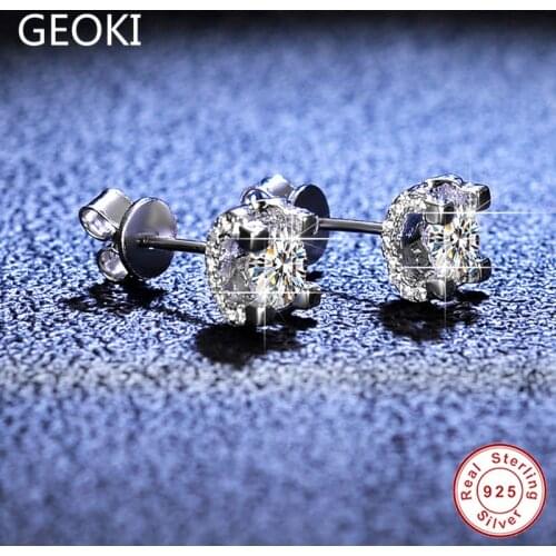 Geoki 925 Sterling Silver Perfect Cut Diamond Stud Earrings Luxury 0.5ct D Color VVS1 Moissanite Cow Head Earrings Women Jewelry
