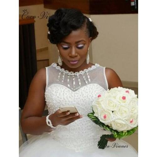 O neck Lace Up Pure White Ball Gown African Wedding Dress Sleeveless Pluse Size Pearls wedding gowns Bride Dress W0438