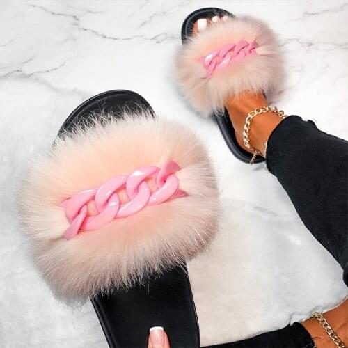 Furry Fur Slippers Fluffy Flip Flops Faux Fox Raccoon Fur Slides Plush Summer Sandals Shiny Chain Slippers Women Home Flat Shoes