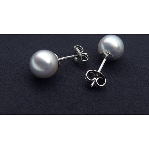 Elegant 7.5-8MM Round Silver Real Akoya Pearl Stud Earrings 925 Sterling Silver
