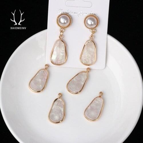 20pcs DIY handmade jewelry accessories white irregular elliptical resin imitation shell pendant earring keyring fashion charms