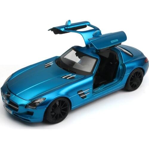 1:18 toy simulation alloy car model adult collection ornaments two-door sports car European wing door sound and light pull back
