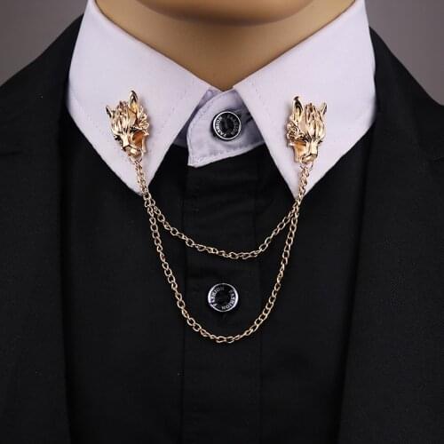 New Punk Chain Wolf Pin Brooches for Mens suit Brooch Collar Decorated Wolf Head Shirt Accessories Tide Corsage Brooch Pins