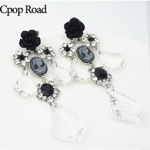Cpop Zircon Gothic Earrings Women Black Glass Flower Dangle Earrings Vintage Jewelry Stainless Steel Needle Women Accessories
