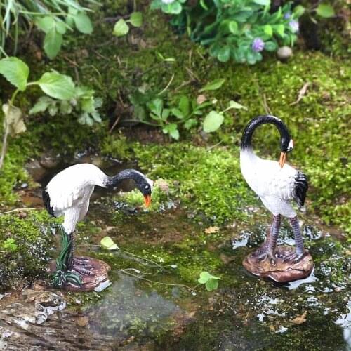Garden Bird Ornament Realistic Red-crowned Crane Animal Miniature Outdoor Statue Succulents Planter Patio Home Garden Decoration