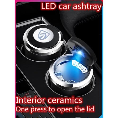 Car LED Ashtray For Baojun 510 530 560 310W 360 730 RS3 Ceramic Liner Ashtray Automotive interior 1PC