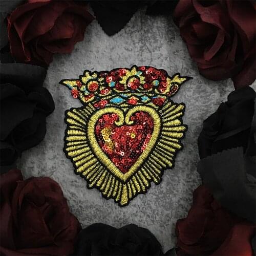 2pc Golden Embroidered Heart-Shaped Sequins Iron-on Patches for Clothing DIY Dress Badges Applique Accessories