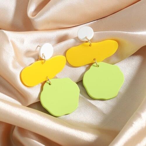 Vedawas Fashion Fresh Bicolor Irregular Drop Earrings for Women Ethnic Acrylic Resin Hanging Statement Earrings Dress Jewelry