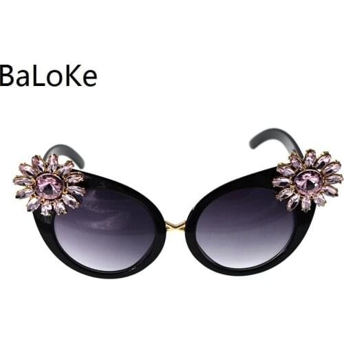 Fashion summer beach glasses baroque pink flowers cat eye sunglasses for women female brand butterfly sunglasses girl decoration