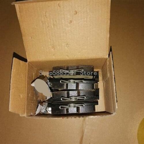 CAR 1 set of brake pads Vol ksw age nSk oda Jet taL aVi daB ora San tan aLa ngl ine col lar Disc brake rear PR:1KX