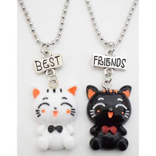 Resin Simulation Lucky Simle Cat bff Pendant Necklace Children Best Friends Couple Girls Friendship Jewelry Birthday Gift