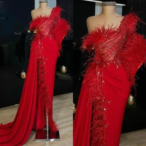 2020 Arabic Red Mermaid Prom Dresses One Shoulder Feather Beading Side Split Formal Evening Gowns Robe De Soiree Zipper Back