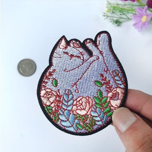 Japanese Totoro Flower Cat Patches Iron On Clothes Cute Cat Embroidered Appliques For Coat Kids Bags Diy Garment Decor Badges