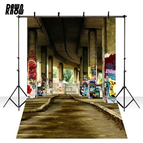 DAWNKNOW Street View Vinyl Photography Background For Children Graffiti Wall Polyester Backdrop For Wedding Photo Studio S1799