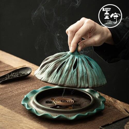 Chinese style retro large incense burner ceramic lotus home indoor incense tray creative with lid incense holder
