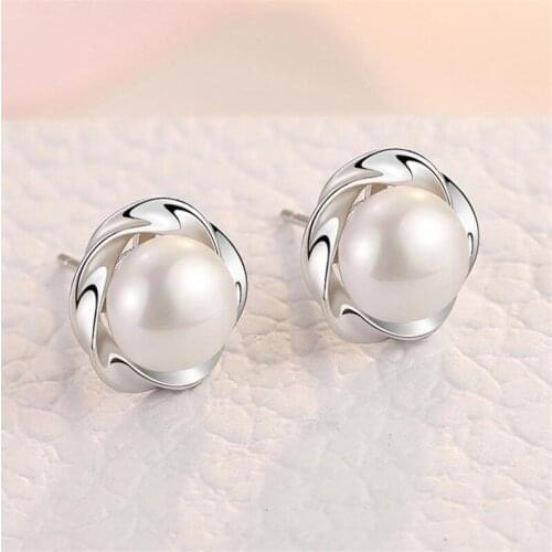 Charming Flower Pearl Stud Earrings Jewelry Female Fashion Silver Plate Earring For Women Present Trendy Party Accessories