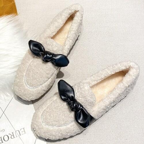 New Lamb Fur Moccasins Women Sweet Bow Furry Winter Flats Shoes Round Toe Wool Fur Loafers Female Warm Plus Cotton Shoes hy632