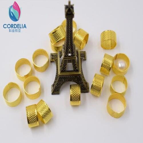China latest products best selling 5 pcs 1.8cm round luxury golden color sewing thimble for the finger protection as embroidery