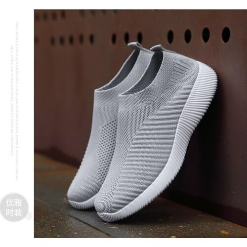 High quality fashion womens sports shoes womens vulcanized shoes flat shoes womens light outdoor loafers plus size
