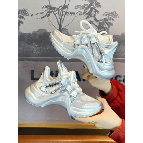 Womens shoes 2020 autumn new Korean lace-up womens shoes wild thick bottom increased student sports casual shoes