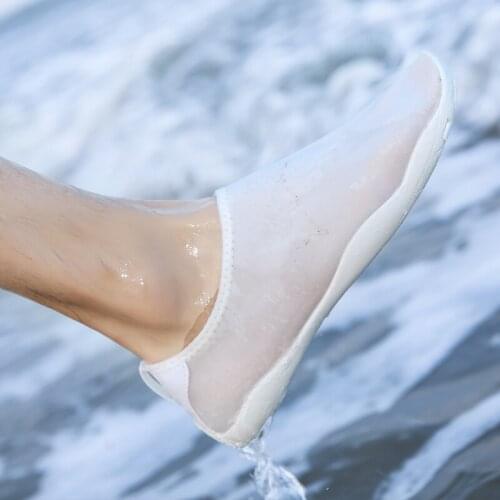 Solid Color Unisex Water Shoes Quick-Drying Breathable Slip On Walking Water Park Upstream Women Aqua Shoes Beach Gym Sneakers