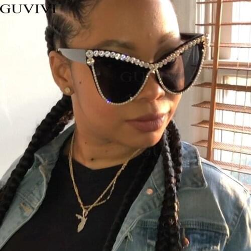 GUVIVI Womens Cat Eye Sunglasses