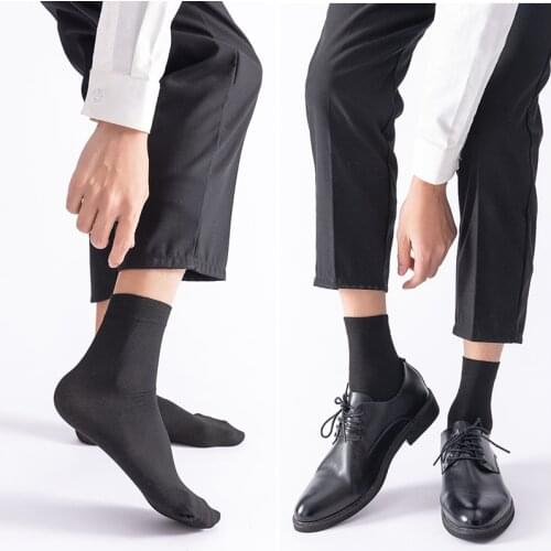 2021 Mens Business Thin Stockings Breathable Cotton Paired Socks Solidcolor Mid-Calf Length Socks Men