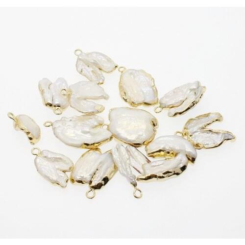 Irregular Shape Natural Freshwater Pearl Charms Pendant Small Size DIY Jewelry For Earring or Bracelet or Necklace Hot Selling