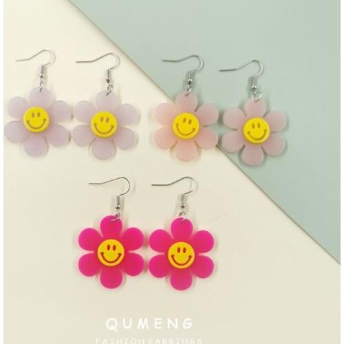 QUMENG New Custom Design Sunflower Smiley Face Jewelry Luminous Colorful Acrylic Pendant Earrings Cute Personality Female