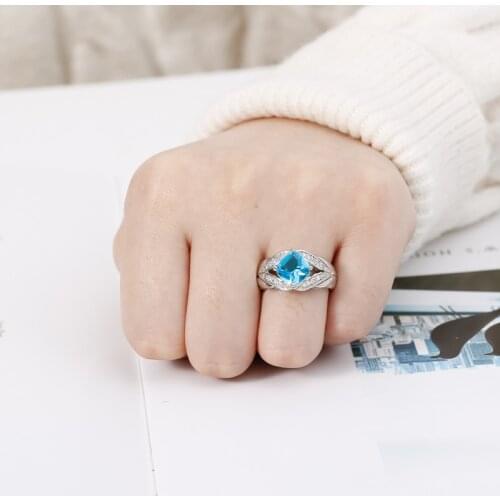 Hot Sale New European and American Popular Sea Blue Square Exquisite Twist Ladies Ring Whole Sale Jewlery for Women Rings