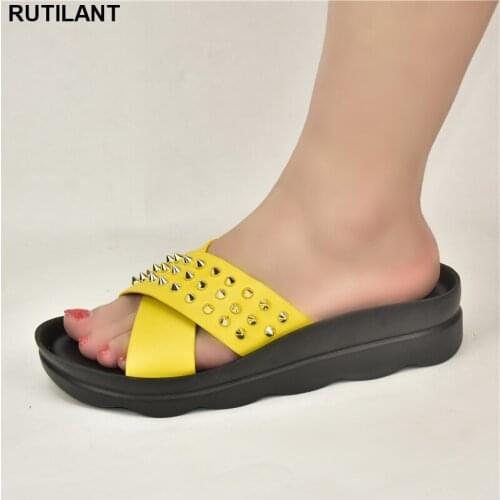 Italian Women Wedding Shoes Plus Size Women Shoes 42 Ladies Dress Shoes Slip on Low Heels Patent Leather Luxury Shoes Women