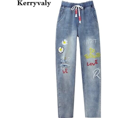 New Slightly Ripped Skinny Jeans for Teen Girls Embroidered Jeans Women Fall Loose L-XXXXL Plus Size Denim Pants K9220