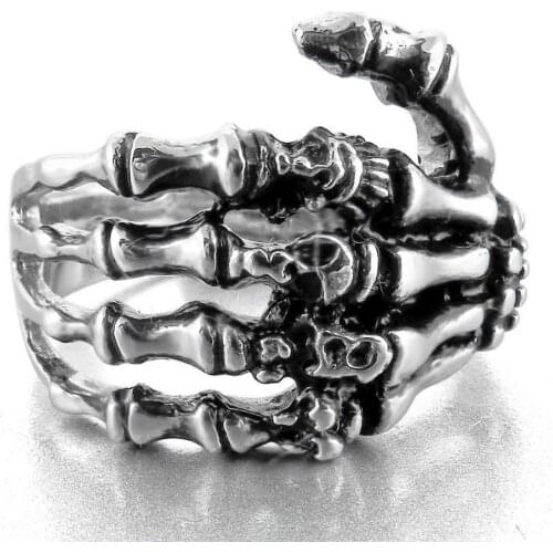 New 2021 Retro Skull Ring Dark Punk Paw Hand Bone Rings for Men Gothic Jewelry Mens Rings Luxury Jewelry Wholesale Bulk