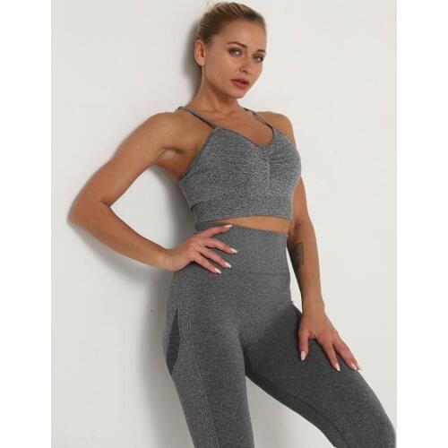2020 new yoga clothes moisture wicking shirt exposed navel sports tight sexy running bra female